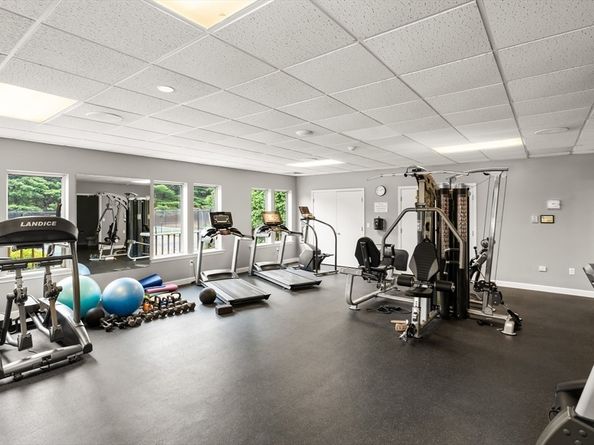 200 Ridgefield Cir C, Clinton MA 01510