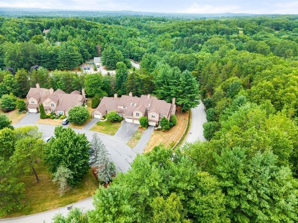 200 Ridgefield Cir C, Clinton MA 01510