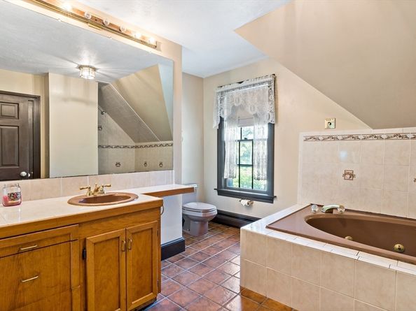 68 Squaws Path, Wareham MA 02538