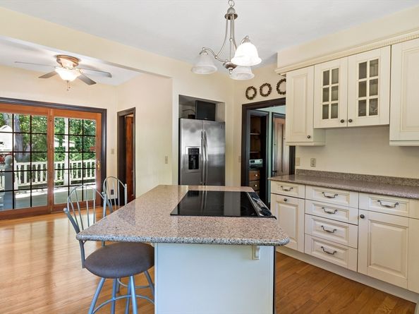 68 Squaws Path, Wareham MA 02538