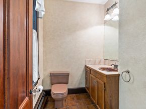 68 Squaws Path, Wareham MA 02538