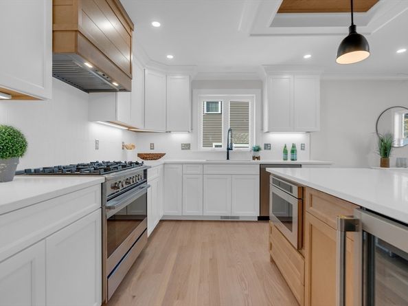 37 Clinton Street 1, Waltham MA 02453