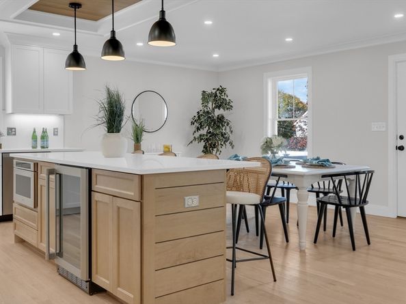 37 Clinton Street 1, Waltham MA 02453