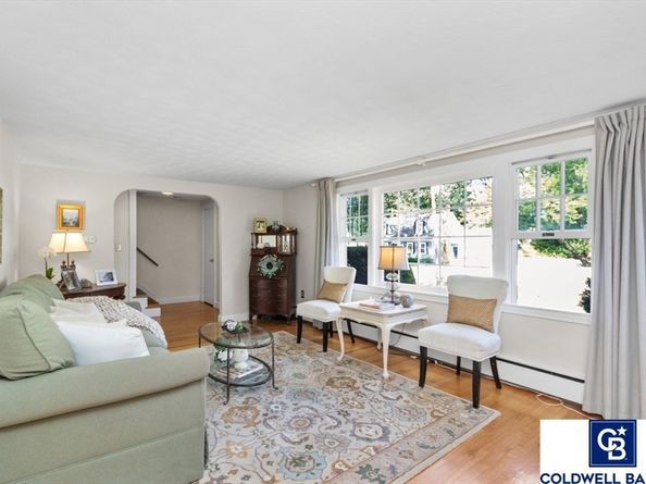 159 Cobleigh St, Westwood MA 02090