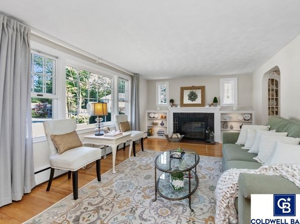 159 Cobleigh St, Westwood MA 02090