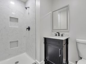 7 Woodlawn Dr, Sturbridge MA 01566