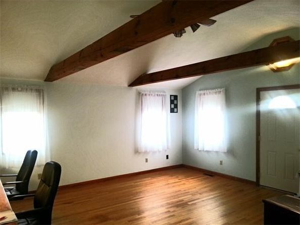 16 Lindbergh Ave, Weymouth MA 02188