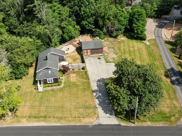 96 Forest St, Pembroke MA 02359