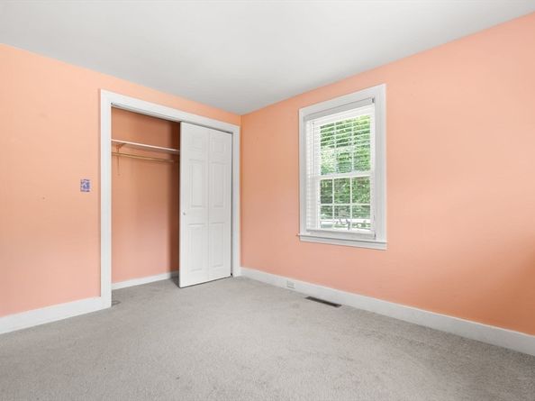 96 Forest St, Pembroke MA 02359