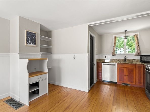 96 Forest St, Pembroke MA 02359