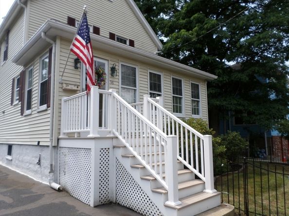 36 Forest St, Peabody MA 01960
