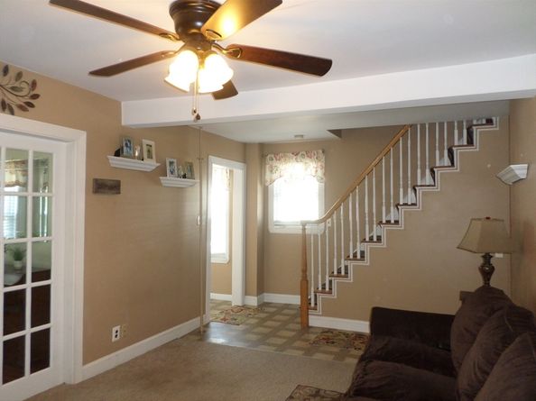 36 Forest St, Peabody MA 01960