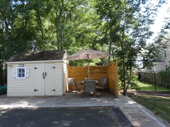 36 Forest St, Peabody MA 01960