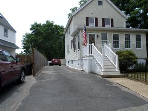 36 Forest St, Peabody MA 01960