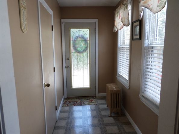 36 Forest St, Peabody MA 01960