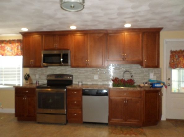 36 Forest St, Peabody MA 01960