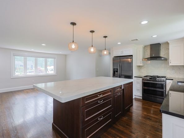 20 Mulhall Drive, Ashland MA 01721