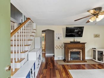 4 Park St