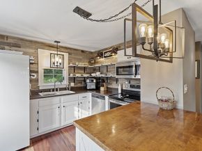 4 Park St, Westminster MA 01473