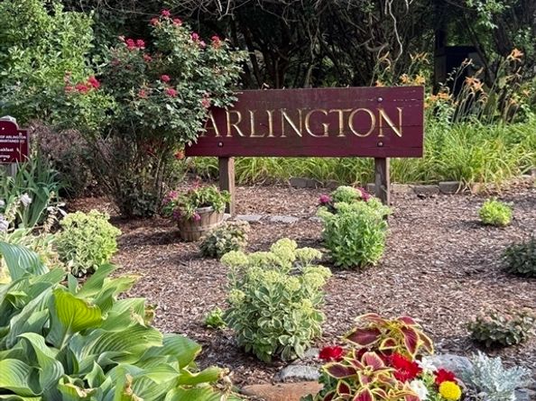 30 Hartford Rd, Arlington MA 02474