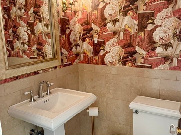 30 Hartford Rd, Arlington MA 02474