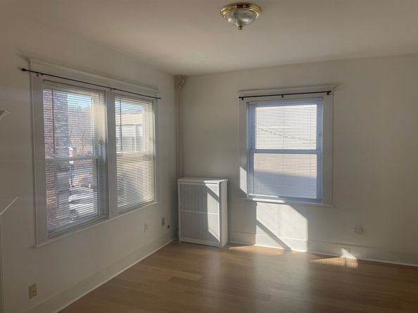 34 Channing St 2, Newton MA 02458