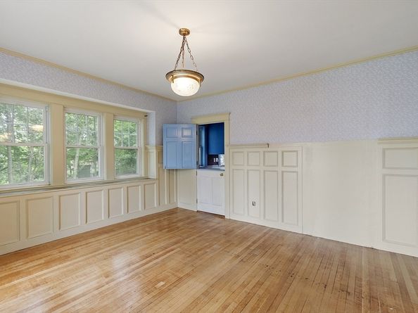 29 Brigham Park, Fitchburg MA 01420
