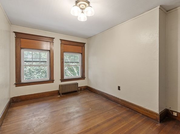 29 Brigham Park, Fitchburg MA 01420