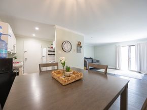 7 Village Way 4, Natick MA 01760