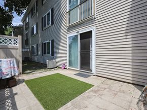 7 Village Way 4, Natick MA 01760