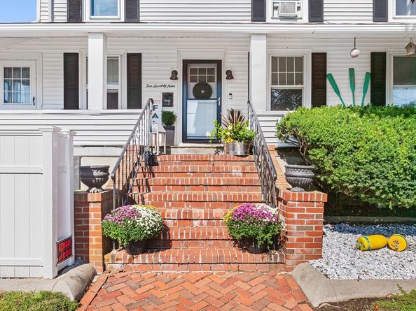 1077-1079 Shirley St, Winthrop MA 02152