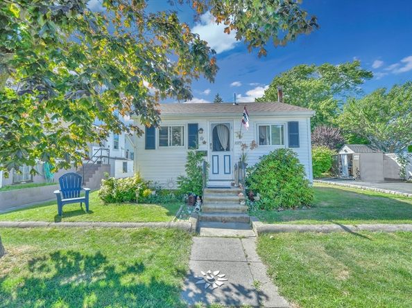 1077-1079 Shirley St, Winthrop MA 02152
