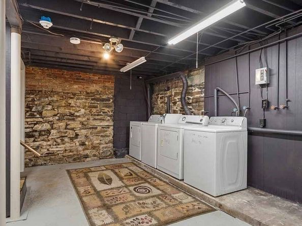 52 Bonair St, Somerville MA 02145