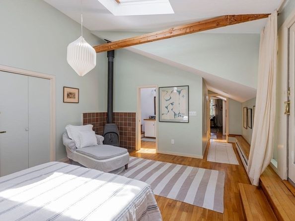 359 Western Ave, Gloucester MA 01930