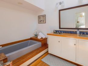 359 Western Ave, Gloucester MA 01930