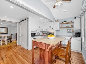 33 Upland St 33, North Andover MA 01845