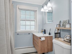33 Upland St 33, North Andover MA 01845