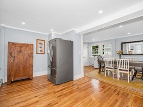 33 Upland St 33, North Andover MA 01845