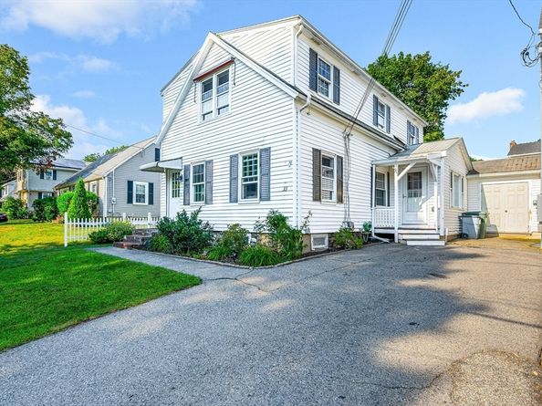 33 Upland St 33, North Andover MA 01845