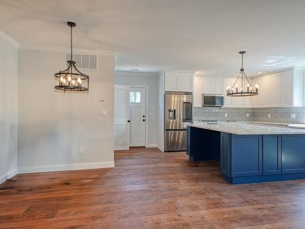 369 Grant 3, Framingham MA 01702