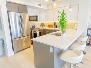85 Willow Ct 402, Boston MA 02125