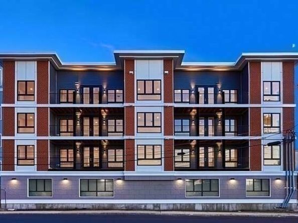 85 Willow Ct 402, Boston MA 02125