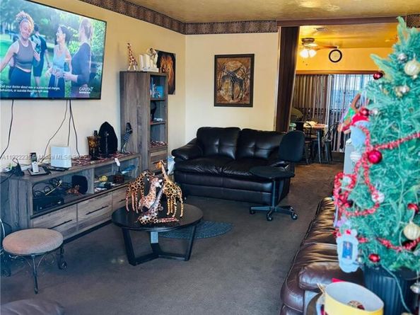 11421 SW 150th Dr, Miami FL 33176