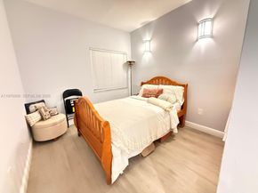 13044 SW 88th Ter N 105, Miami FL 33186