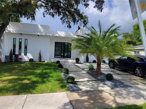 Undisclosed Address #A11872979, Miami Springs FL 33166