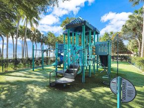 1 Grove Isle Dr A1110, Miami FL 33133