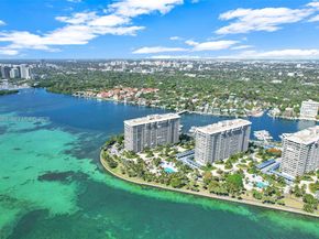 1 Grove Isle Dr A1110, Miami FL 33133