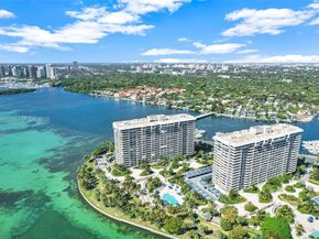 1 Grove Isle Dr A1110, Miami FL 33133