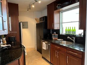 1881 Washington Ave 12E, Miami Beach FL 33139