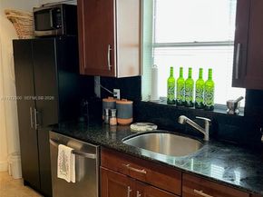 1881 Washington Ave 12E, Miami Beach FL 33139